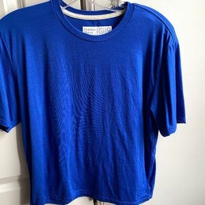 Outdoor Voices Cropped T-shirt size small